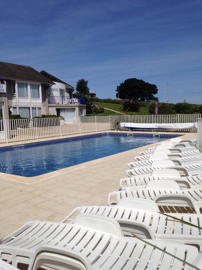 Belle Vue Piscine * Trévou-Tréguignec